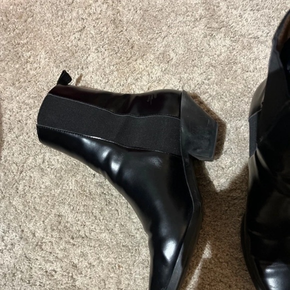 H&M Glossy Black Heeled Boots - Picture 3 of 5